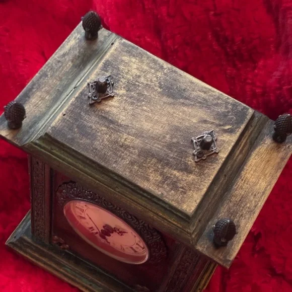 Mantel Clock - Inspired Vintage BrownBlack Finish With Green Patina - Picture 3 of 12